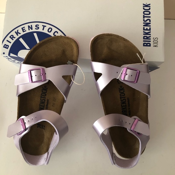 Birkenstock Shoes - Birkenstock Electric Metallic Lilac Rio sandal. Rare. Size: 7, 7.5, 38, 8, 39